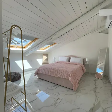 Lovolcano 2 Apartment